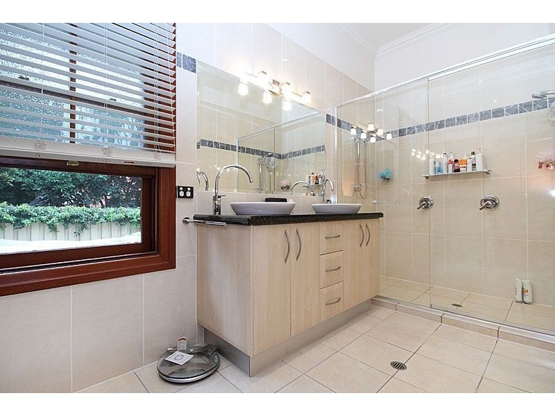 Chapel Hill QLD 4069