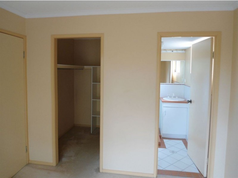 15/31 Glen Road, Toowong QLD 4066