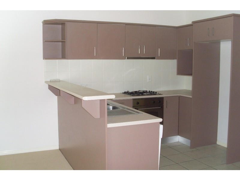 1/46 Lambert Road, Indooroopilly QLD 4068