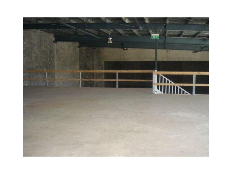 Gaven QLD 4211