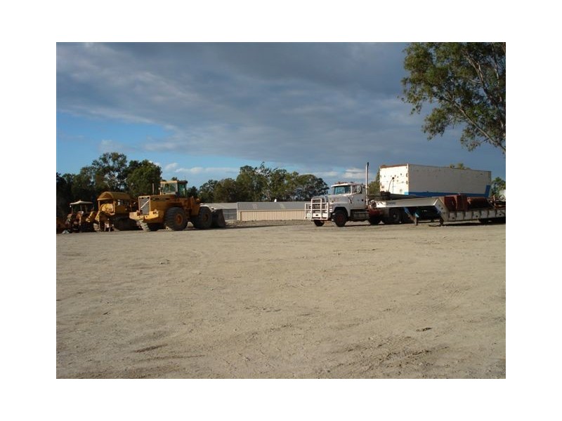 Yatala QLD 4207