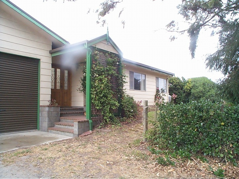 62 Main Street, Currie TAS 7256