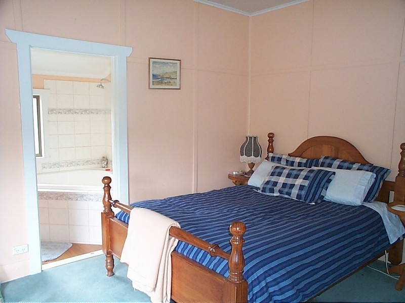 62 Main Street, Currie TAS 7256