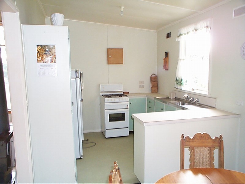8 Blackwood Street, Grassy TAS 7256