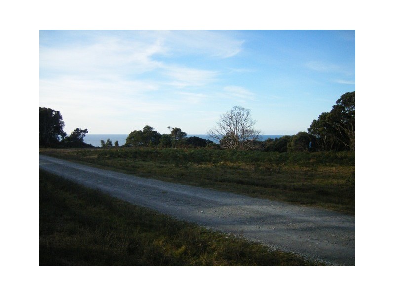 19-20 Skyline Drive, Naracoopa TAS 7256