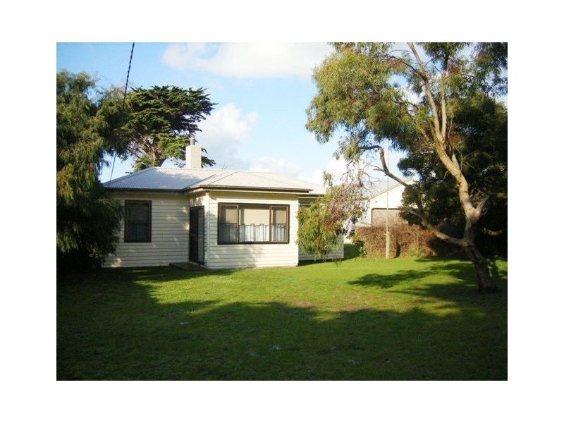 138 Main Street, Currie TAS 7256