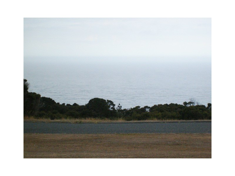22 Sassafras Street, Grassy TAS 7256