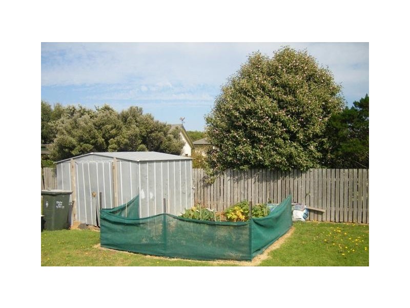 85 Main Street, Currie TAS 7256