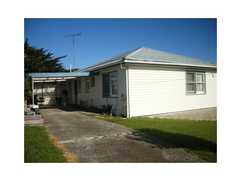 14 Albert Street, Currie TAS 7256