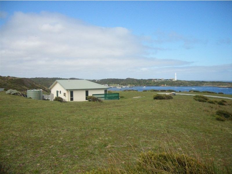 9 Moores Drive, Currie TAS 7256