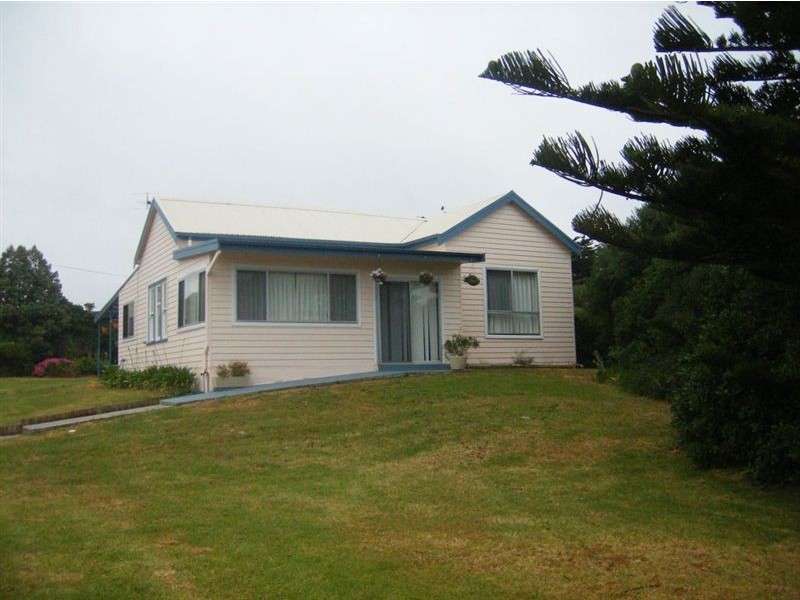 16 Main Street, Currie TAS 7256