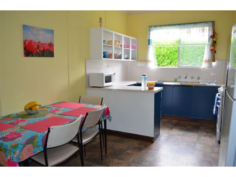 16 Waratah Street, Grassy TAS 7256