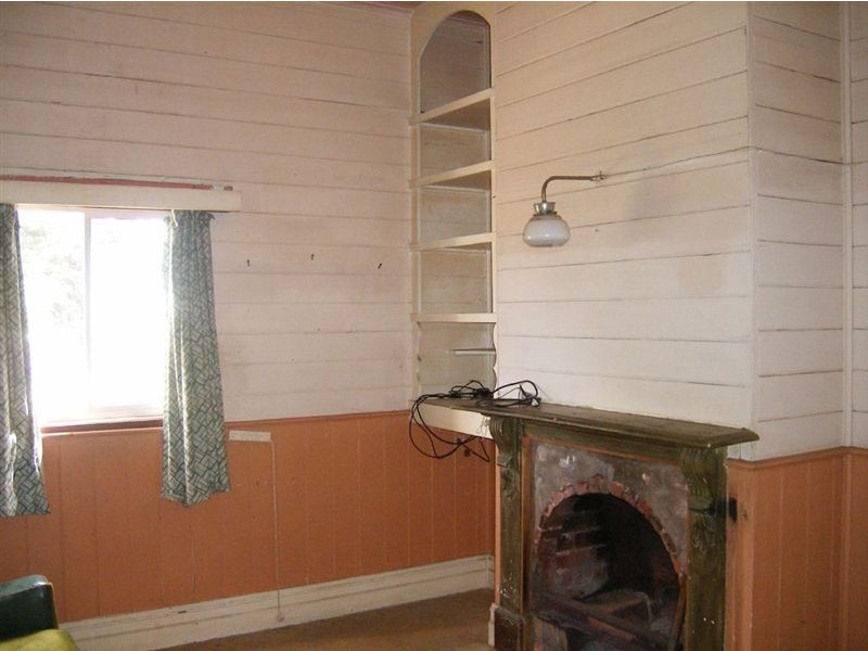 5 Forrest Street, Naracoopa TAS 7256