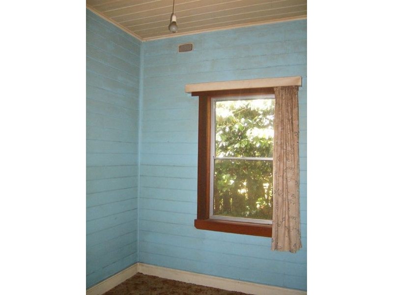 5 Forrest Street, Naracoopa TAS 7256