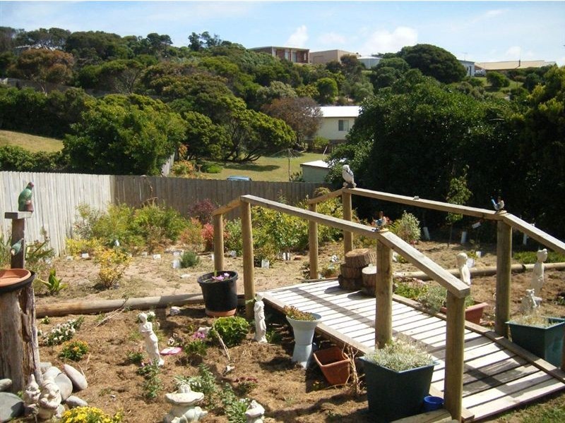 11 Lighthouse Street, Currie TAS 7256
