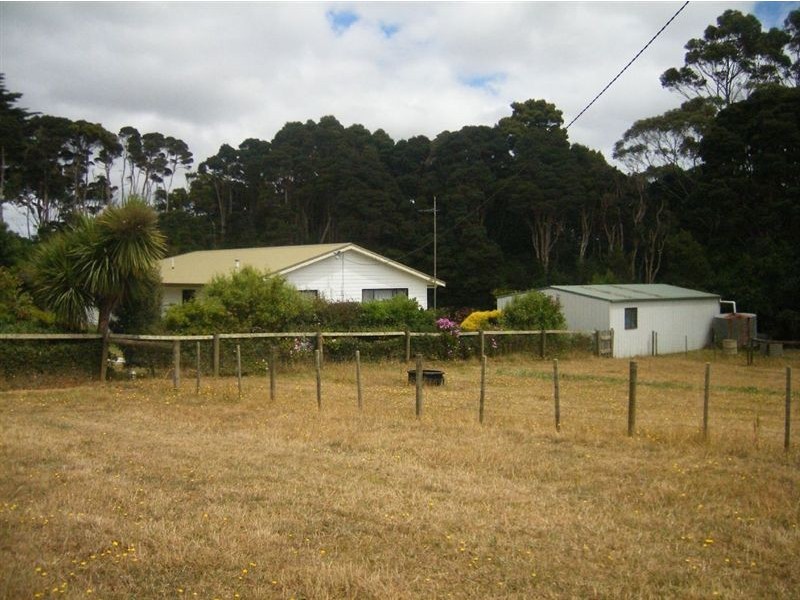 2233 Grassy Road, Lymwood TAS 7256
