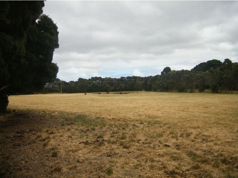 2200 Grassy Road, Lymwood TAS 7256
