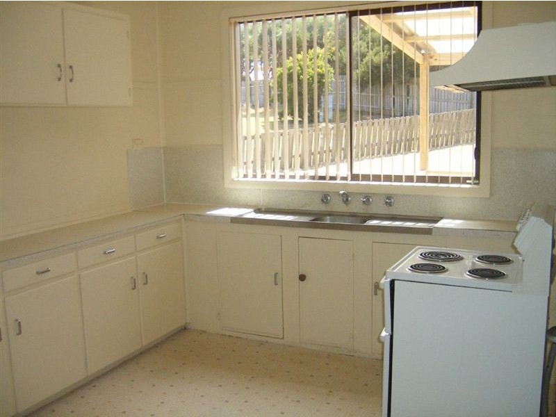 7 Ross Avenue, Currie TAS 7256