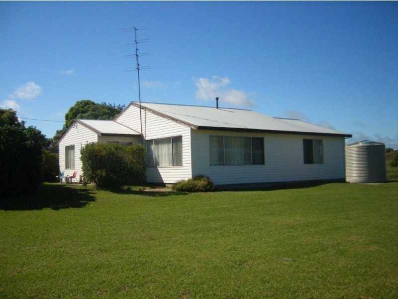 100 Grassy Road, Currie TAS 7256