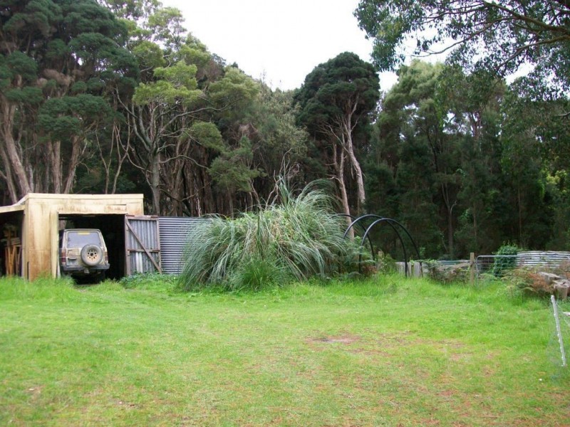 120 The Esplanade, Naracoopa TAS 7256