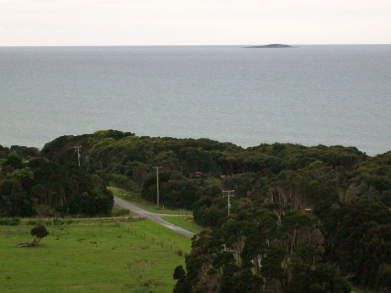 4 Rankins Road, Naracoopa TAS 7256