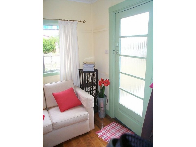 5 Waratah Street, Grassy TAS 7256