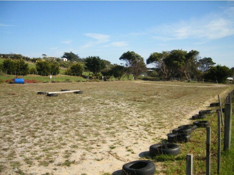 17 Charles Street, Currie TAS 7256