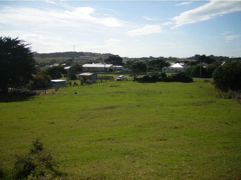 17 Charles Street, Currie TAS 7256