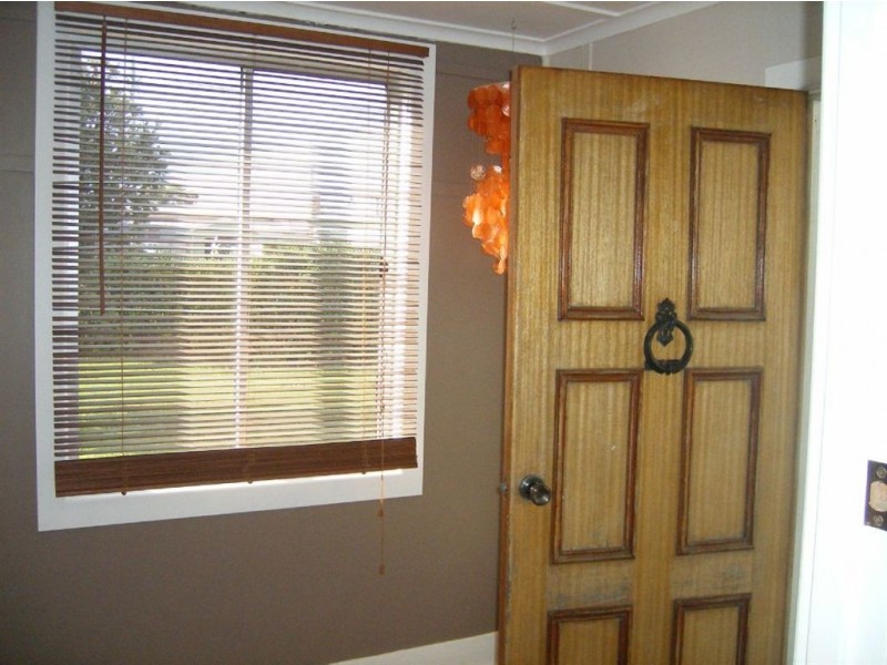 85 Main Street, Currie TAS 7256
