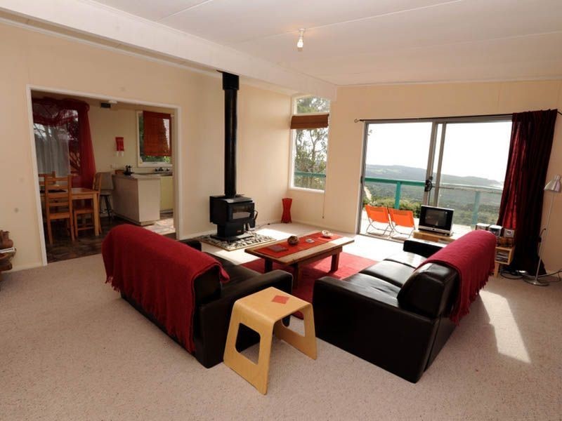11 Boronia Drive, Grassy TAS 7256