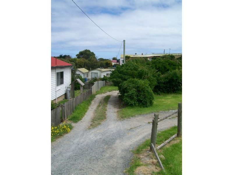 2A Netherby Road, Currie TAS 7256