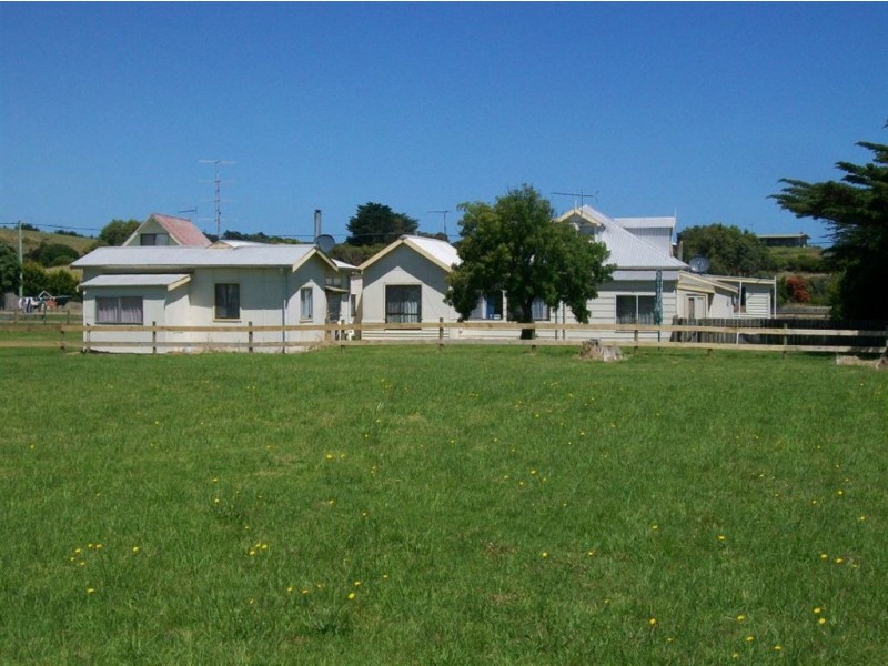 18 Charles Street, Currie TAS 7256