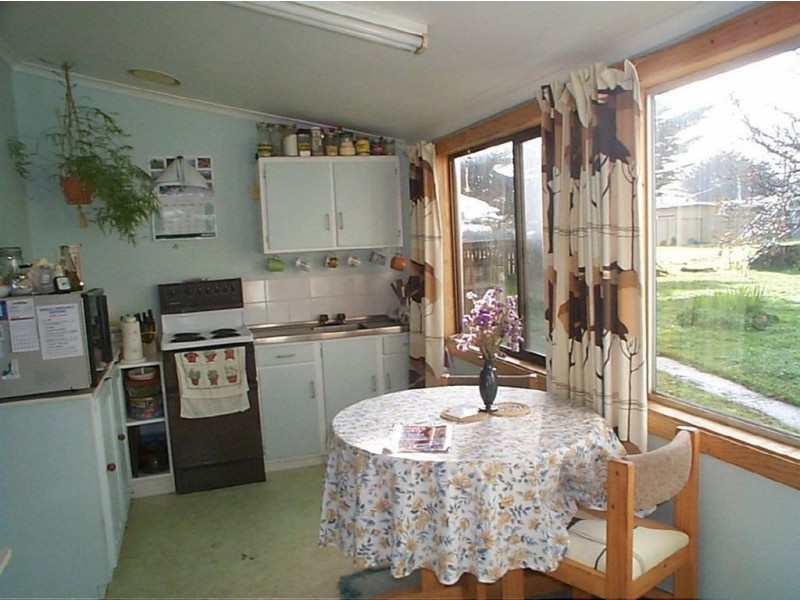 18 Charles Street, Currie TAS 7256