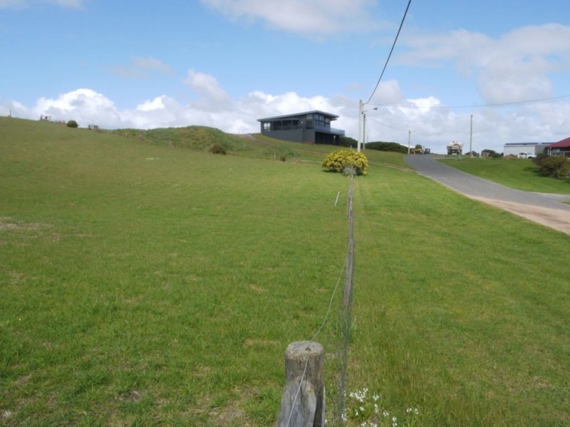 9 Rifle Range Road, Currie TAS 7256