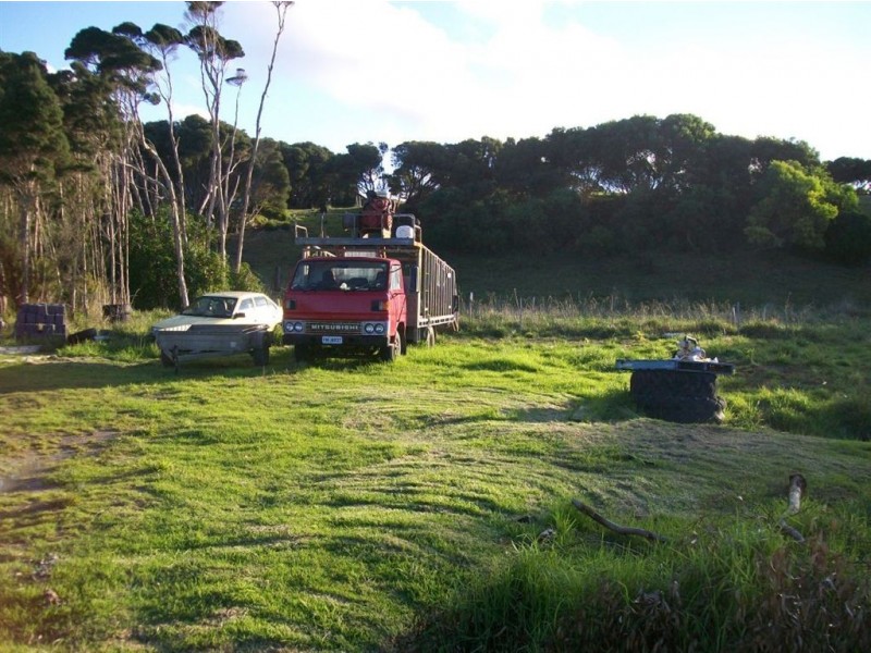 325 North Road, Currie TAS 7256