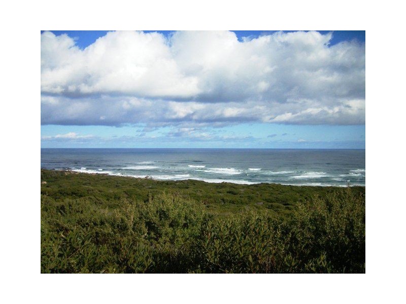 7 South Road, Currie TAS 7256