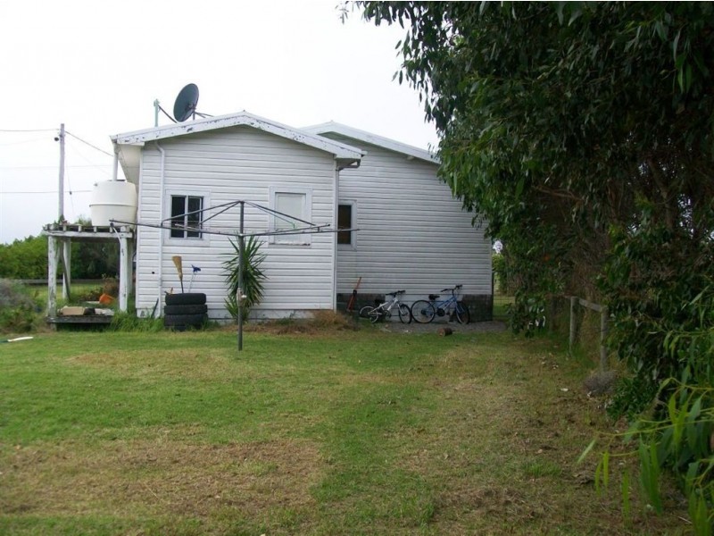 85 Main Street, Currie TAS 7256