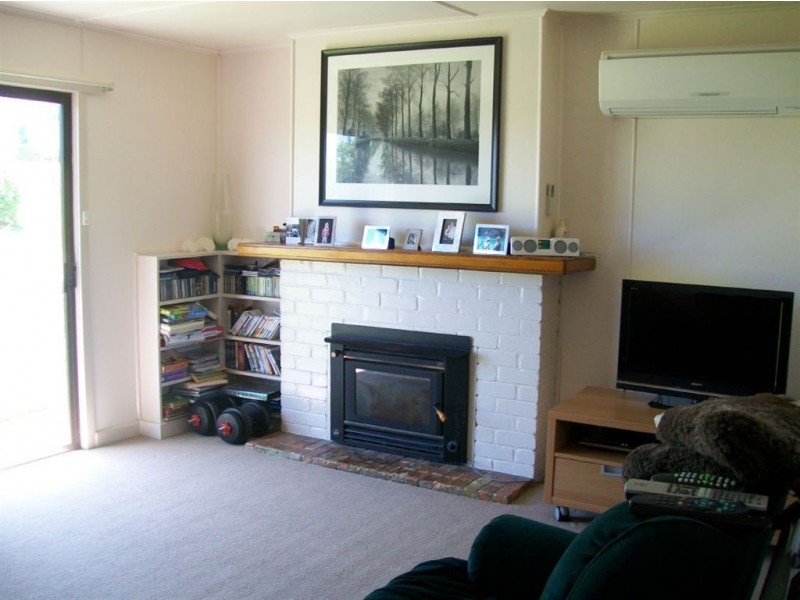 20 Meech Street, Currie TAS 7256