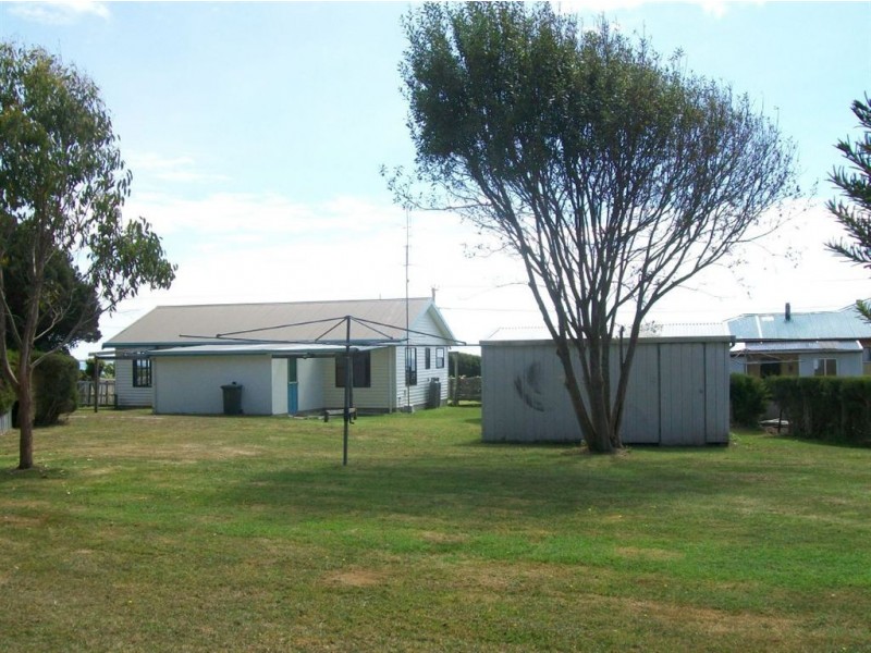 126a The Esplanade, Naracoopa TAS 7256