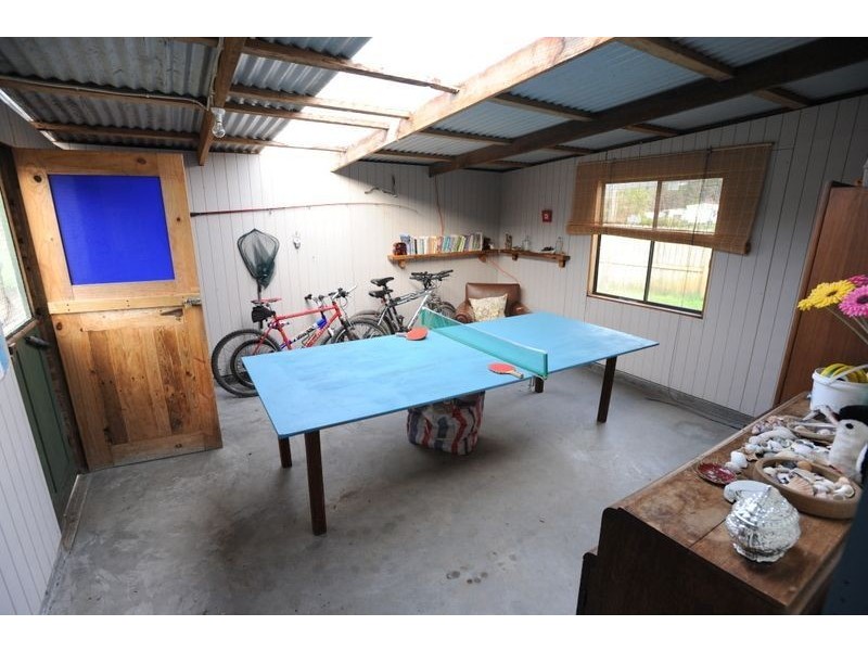 126a The Esplanade, Naracoopa TAS 7256