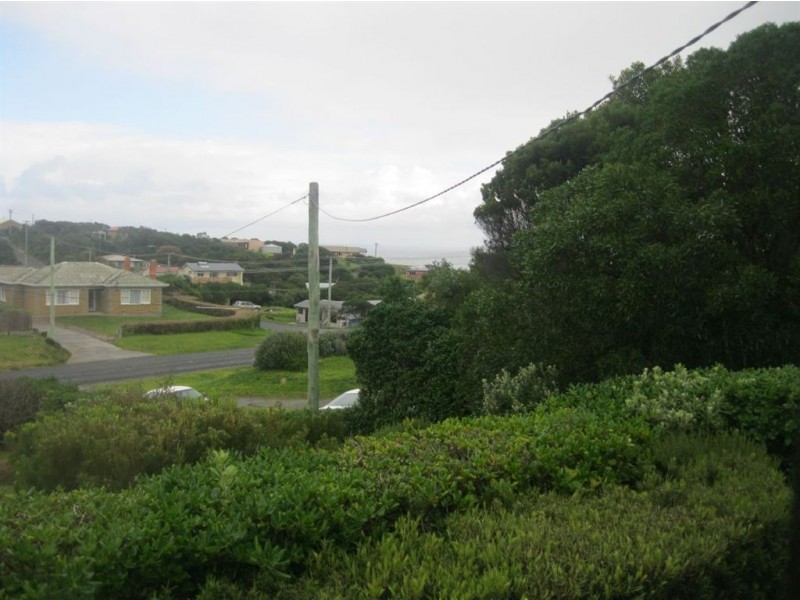 8 Lighthouse St, Currie TAS 7256
