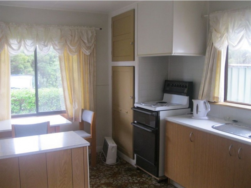 8 Lighthouse St, Currie TAS 7256