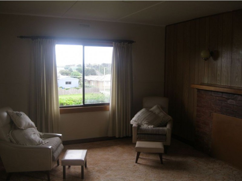 8 Lighthouse St, Currie TAS 7256