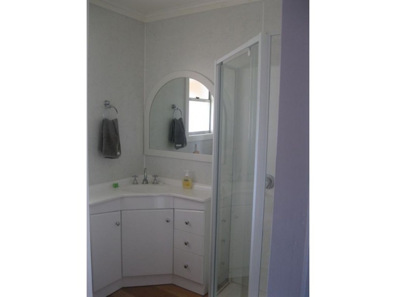 22 Lighthouse Street, Currie TAS 7256