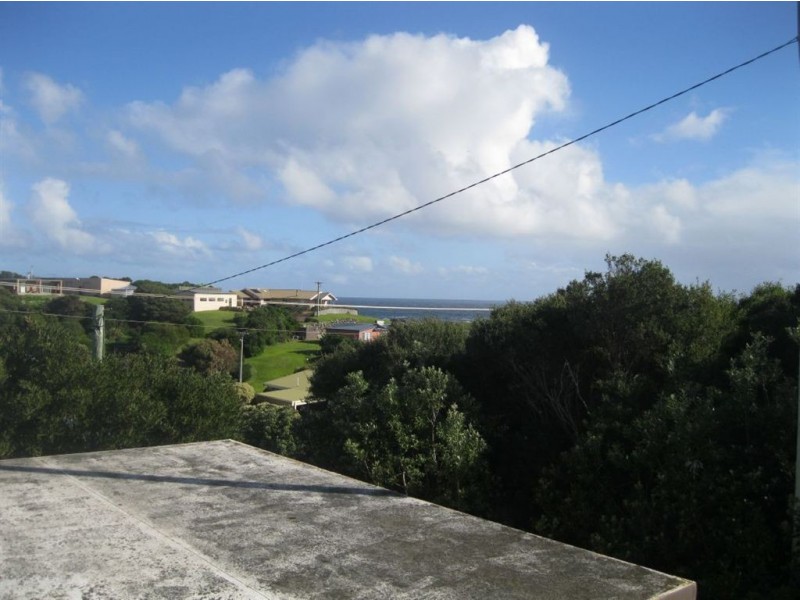 22 Lighthouse Street, Currie TAS 7256