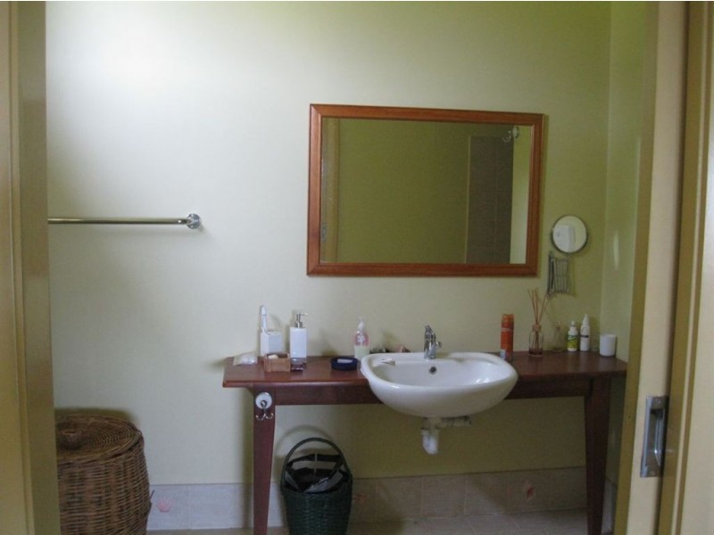 14 Myrtle Street, Grassy TAS 7256