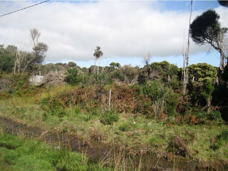17 Skyline Drive, Naracoopa TAS 7256