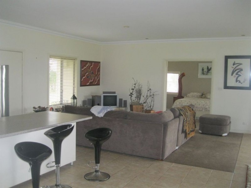15 Sassafras Street, Grassy TAS 7256