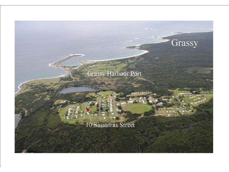 15 Sassafras Street, Grassy TAS 7256