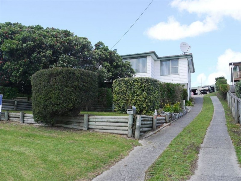 12 John Street, Currie TAS 7256